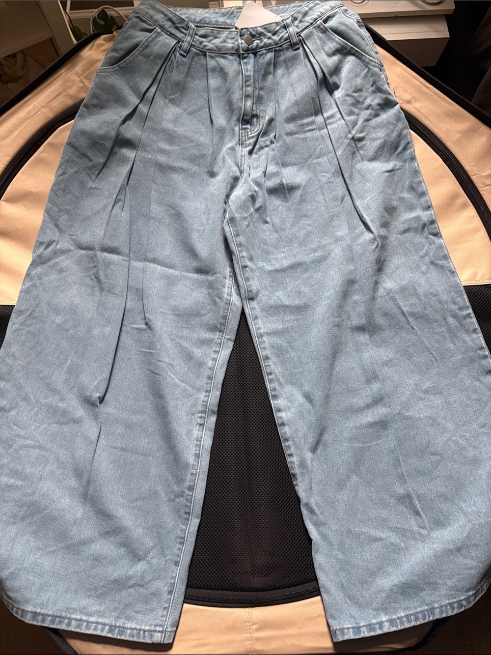 NOOYIUS Women’s High waisted Light Blue Jeans Size M